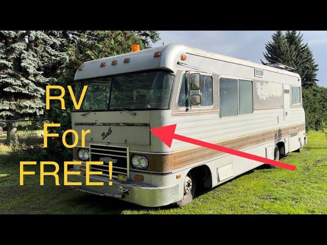 Uncovering the Hidden Secrets of the Free RV: A YouTuber's Journey