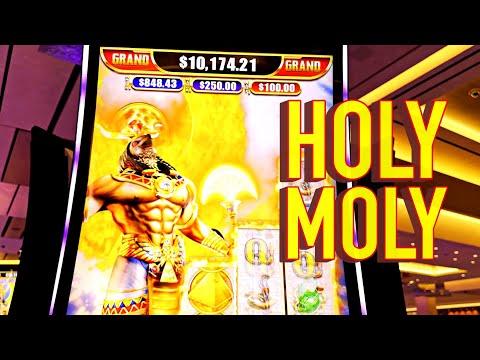 Unveiling the Thrilling World of Slot Machine Excitement