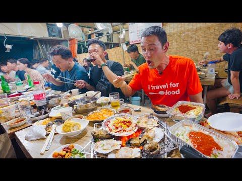 Experience the Excitement of Korean Street Seafood - A Culinary Adventure