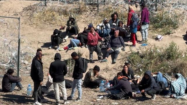 Travesía de migrantes en la frontera con Estados Unidos