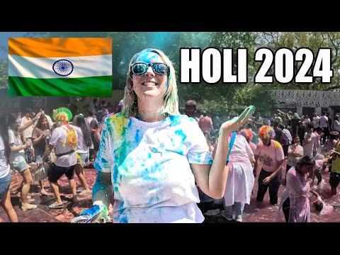 Experience the Vibrant Holi Festival in Delhi with a British Couple: A Colorful Journey 🎨