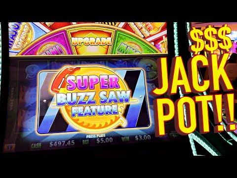 Experience the Thrill of Jackpot Wins: A Slot Machine Adventure