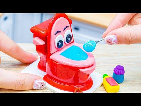Discover the Delightful Miniature TOILET Cake Decorating Experience