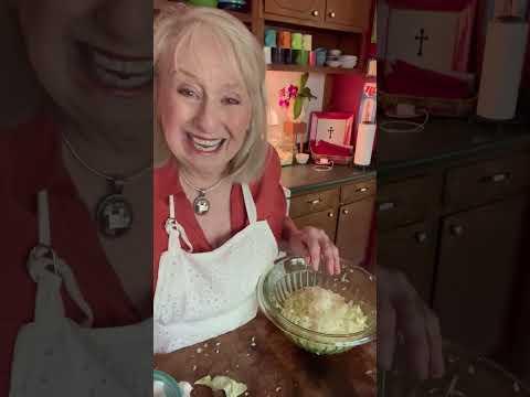 Delicious Coleslaw Recipe for Your Next Meal