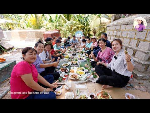 Honoring Ancestors on Thanh Minh 2024: A Family Tradition in Tịnh Biên, An Giang