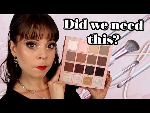 Unboxing and Review: Forget Me Not Palette by YouTuber