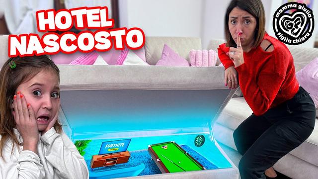 Discover the Hidden Hotel Adventure in 'HO COSTRUITO UN HOTEL NASCOSTO IN CASA NOSTRA CON TUTTI I NOSTRI AMICI!'