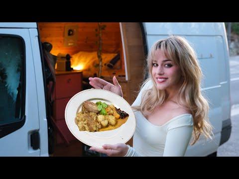 Cooking a 3 Course Christmas Dinner: A Van Life Adventure