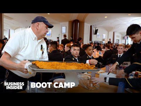 Feeding the Future Defenders: Inside the US Naval Academy's Meal Preparation