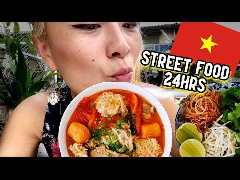 Exploring Hoan City Street Food: A Vlogger's Culinary Adventure in Vietnam