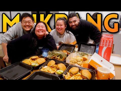 Ultimate Chicken Feast Mukbang: A Delicious Review