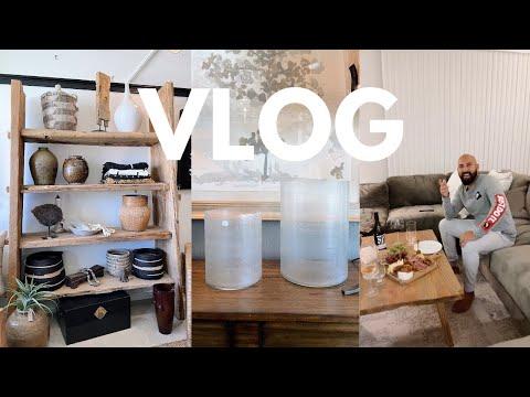 Discovering Vintage Treasures and Fall Decor: A Vlogger's Journey