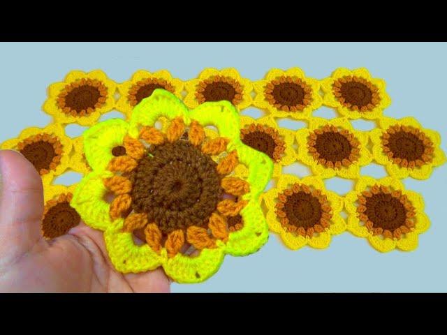 Tejiendo Flores Girasol: Guía Completa para Crear un Camino de Mesa Único