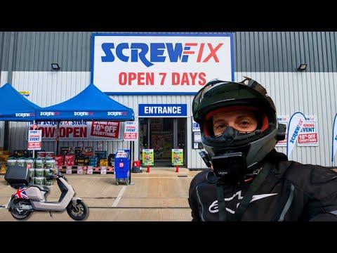 The Fast-Paced World of Screwfix Courier Deliveries: A Day in the Life
