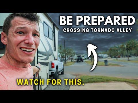 Surviving a Midwest Storm in an RV: Tips and Insights