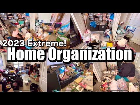 Craft Room Organization: How to Declutter and Bring Peace of Mind