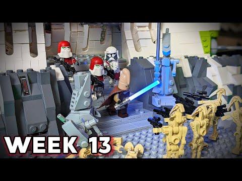 Baue einer LEGO Star Wars Stadt: Beginn der Grundlagenarbeit und Anpassung des neuen Tri Droid!