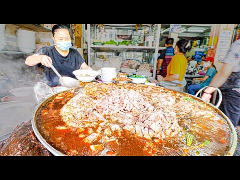 Discover Bangkok's Exotic Street Food: A Culinary Adventure