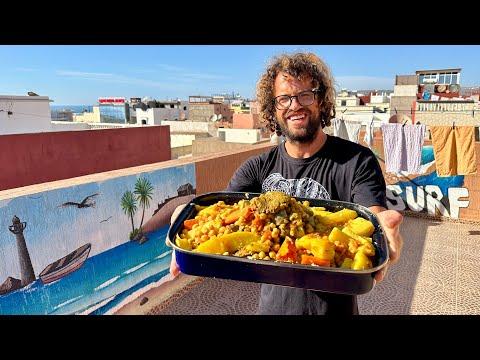 Perfecting Moroccan Couscous: A Culinary Journey in Morocco 🇲🇦