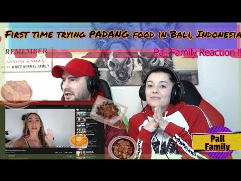 🇮🇩 First Time Trying Padang Food in Bali, Indonesia! Pall Family's Reaction