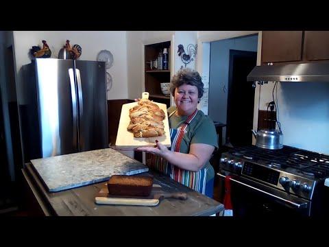 Easy Dinner Ideas: Freezer Meatloaf & Cinnamon Roll Pull Apart Bread
