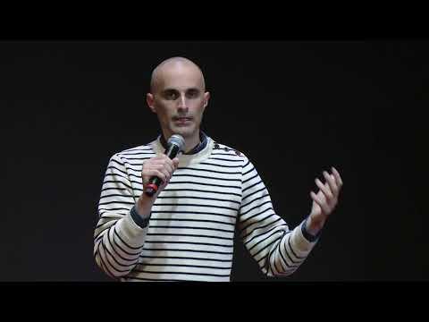 Trouver un sens à sa vie: Les leçons de Maxime Renahy | TEDxUniversitéParisDauphine