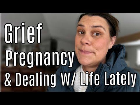 Navigating Pregnancy Complications: A YouTuber's Journey