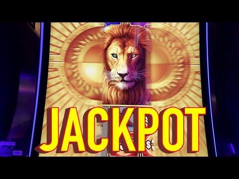 Experience the Thrill of Jackpot Wins: A Player's Rollercoaster of Emotions