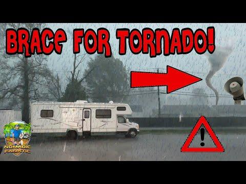 Surviving a Tornado in Illinois: A Thrilling Experience
