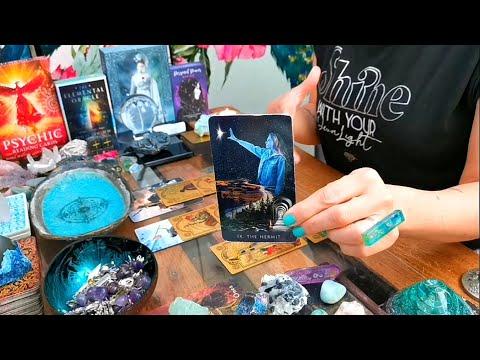 Unlock Your Potential: Career and Financial Insights Tarot Reading