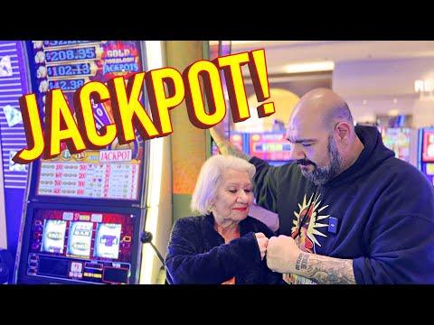 Big Wins and Surprises at the Casino: Jackpot Mom's Exciting Gambling Session