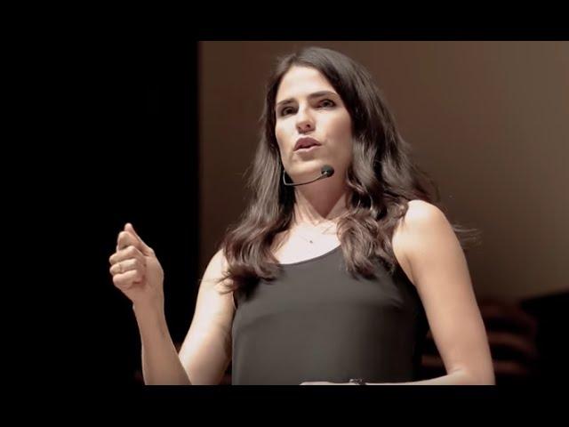 Descubre la Inspiradora Historia de Karla Souza | TEDxCalzadaDeLosHéroes