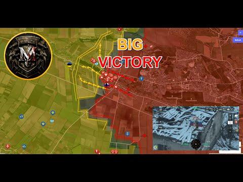 Russian Forces Gain Control Over Marka: Ukrainian Withdrawal and Heavy Clashes