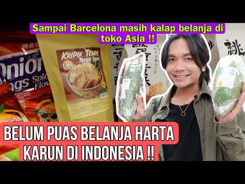 Exploring Instant Noodle Flavors and Shopping Adventures in Indonesia