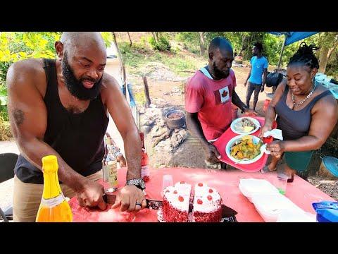 Delicious Traditional Cooking and Birthday Celebration: A Heartwarming Video