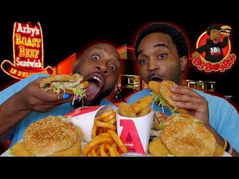Delicious Arby's Fish Sandwich Mukbang Experience | A Fun and Tasty Review