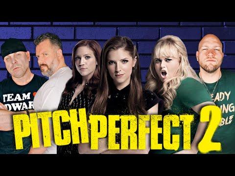 Entdecke die coolen Überraschungen von Pitch Perfect 2!