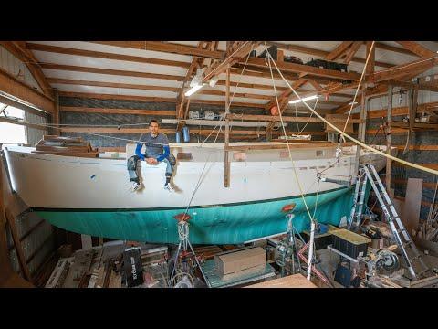 Transforming a Boat: From Gluing to Painting