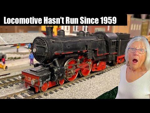 Reviving Granny's HO Train: A Heartwarming Journey of Restoration