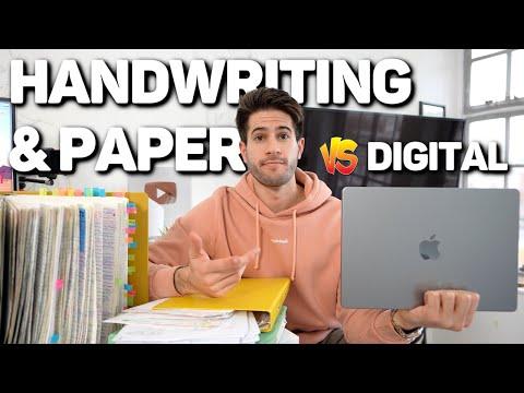 Digital vs Handwritten Notes: Which is Better for Medical School?